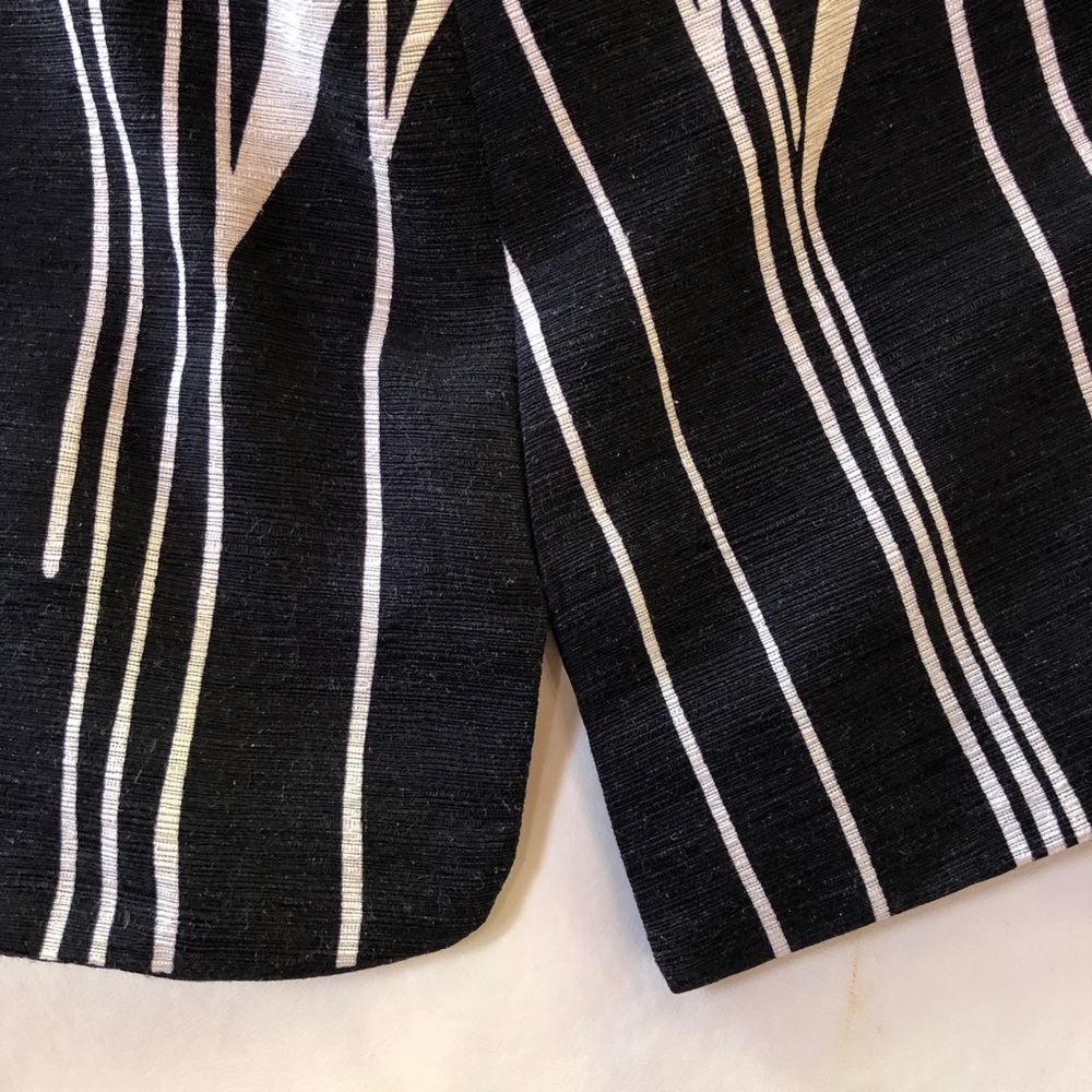 Silk SAINT TROPEZ WEST Lined Sleeveless Blouse Black Eggshell (S) - Picture 11 of 14